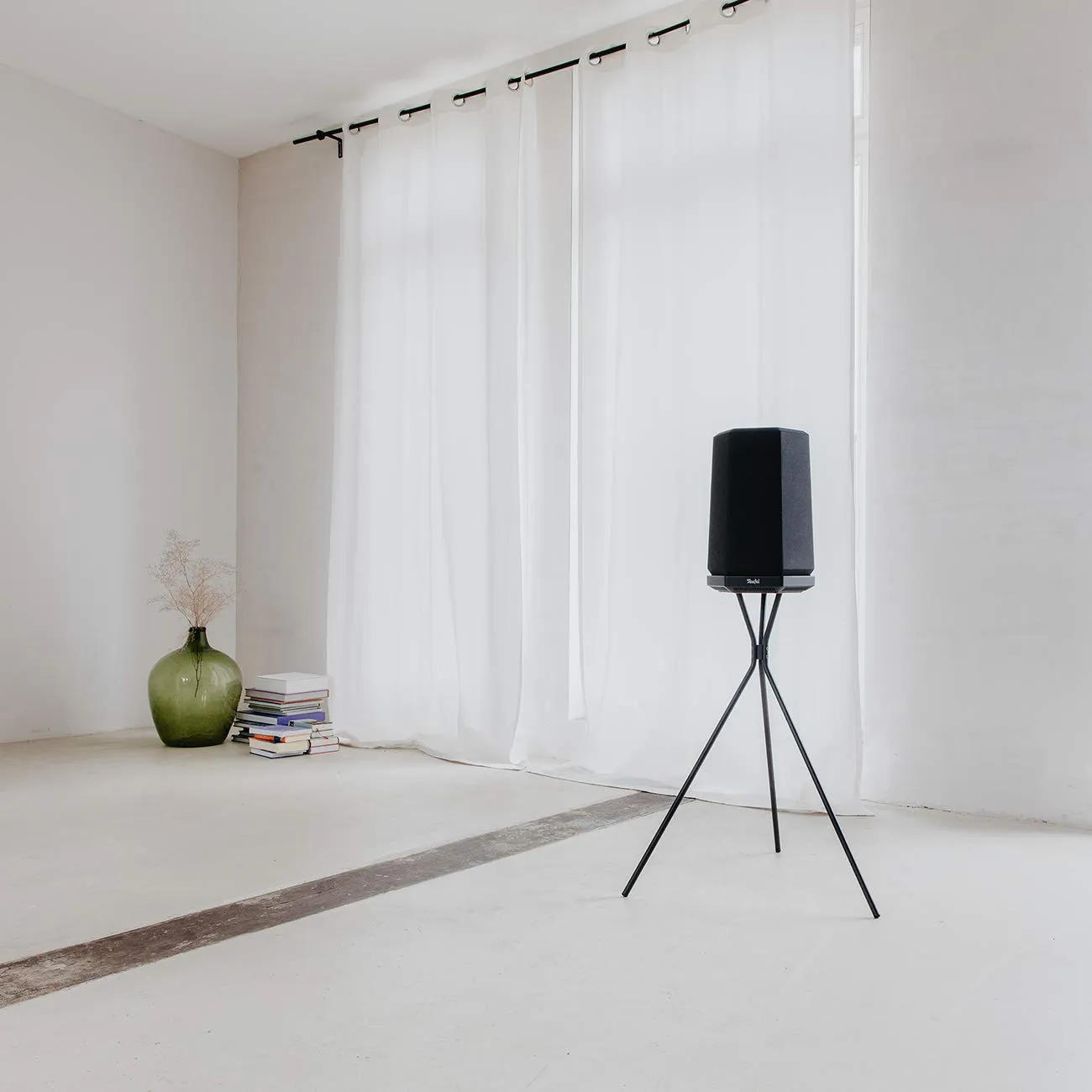 Teufel HOLIST Support Holist M pied noir laqué stable