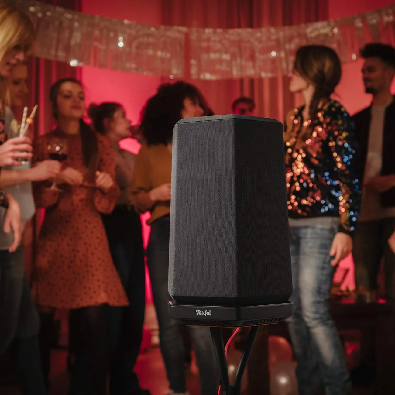 Teufel HOLIST M enceinte connectée noire 120 W