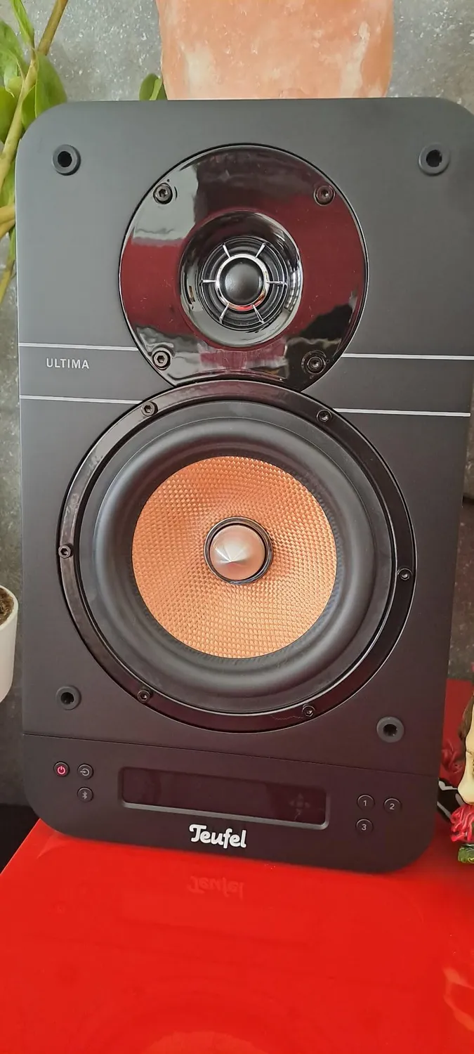 Teufel Ultima 25 AKTIV Club Edition 2.1 enceintes blanches sans fil