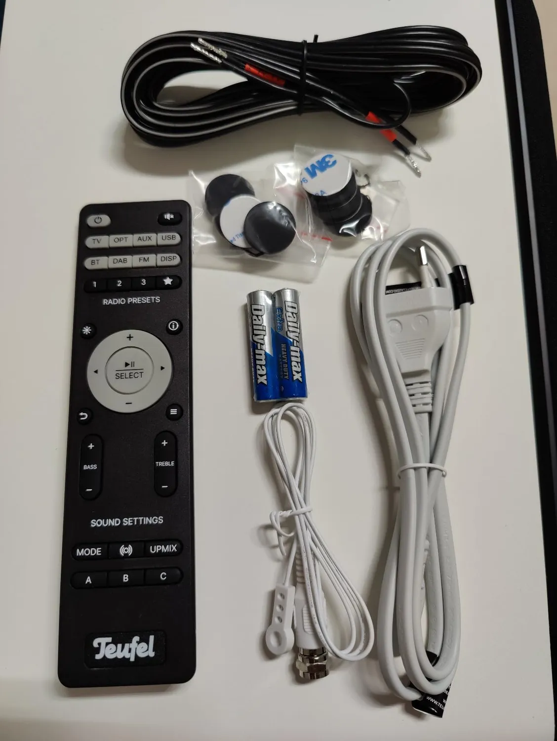 Teufel ULTIMA 25 ACTIVE enceintes bibliothèque blanches Bluetooth