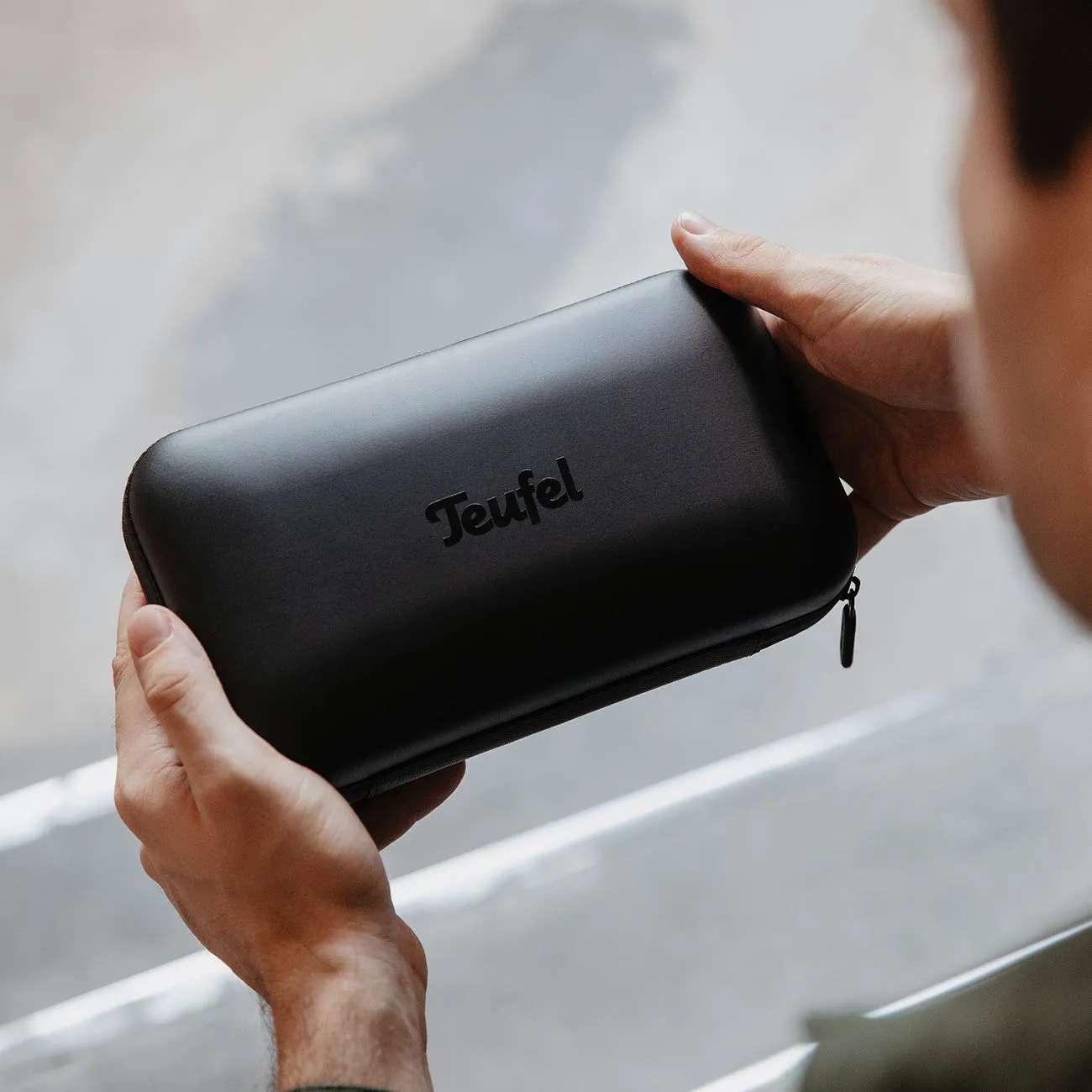 Teufel MOTIV GO Bag étui noir 226 x 128 x 70 mm lavable