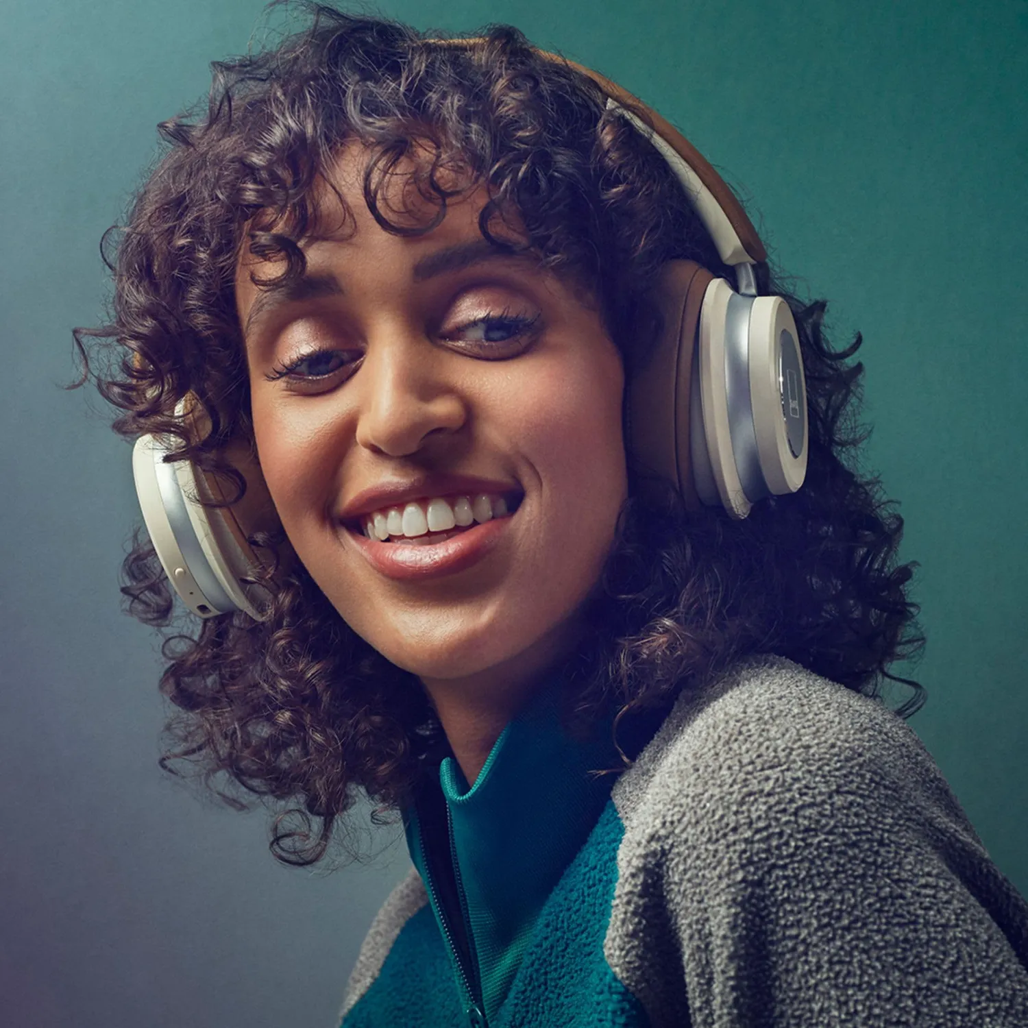 DALI IO-6 casque Bluetooth circum-aural Caramel White ANC