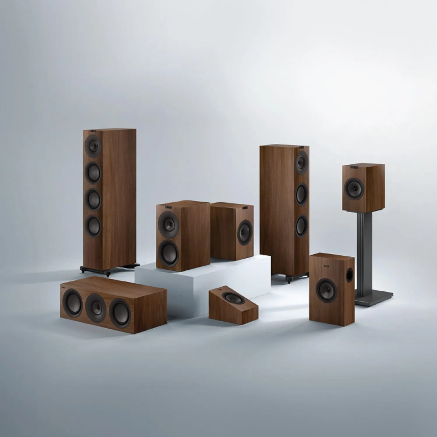 KEF Q Concerto Meta enceintes bibliothèque noyer 3 voies