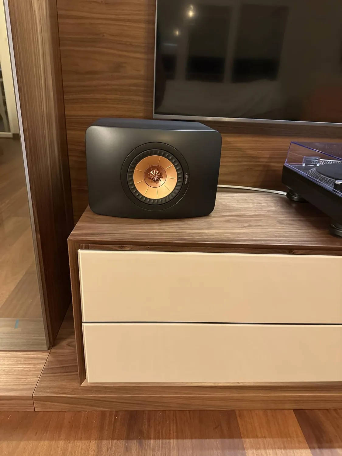 KEF LS50 Meta enceinte bibliothèque carbone 40-100 W