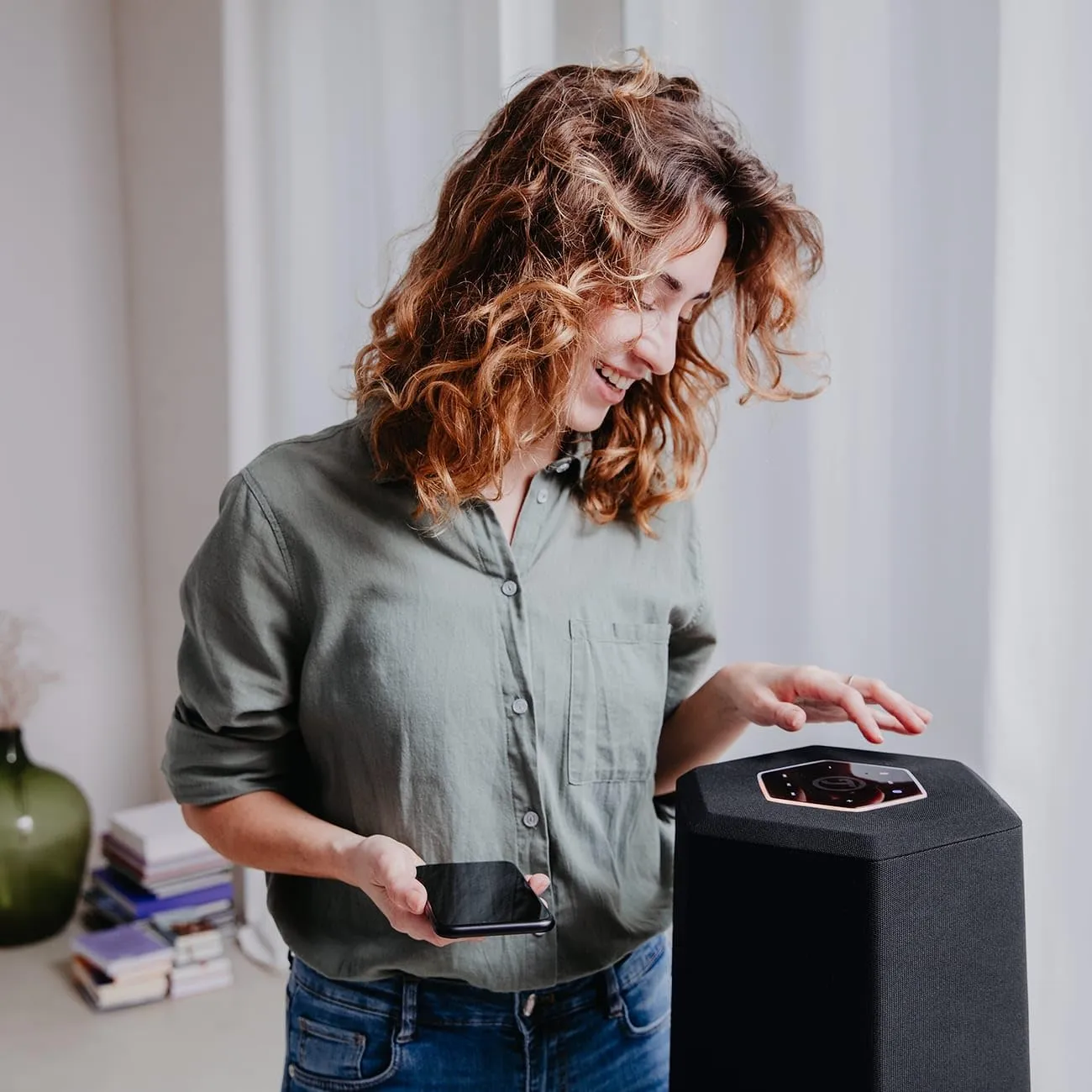 Teufel HOLIST M enceinte connectée noire 120 W