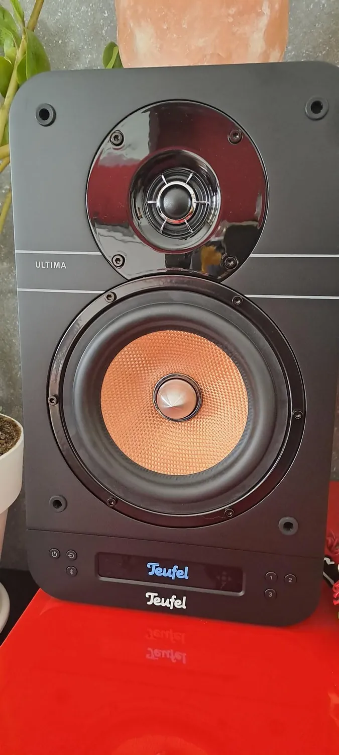 Teufel Ultima 25 AKTIV Club Edition 2.1 enceintes blanches sans fil