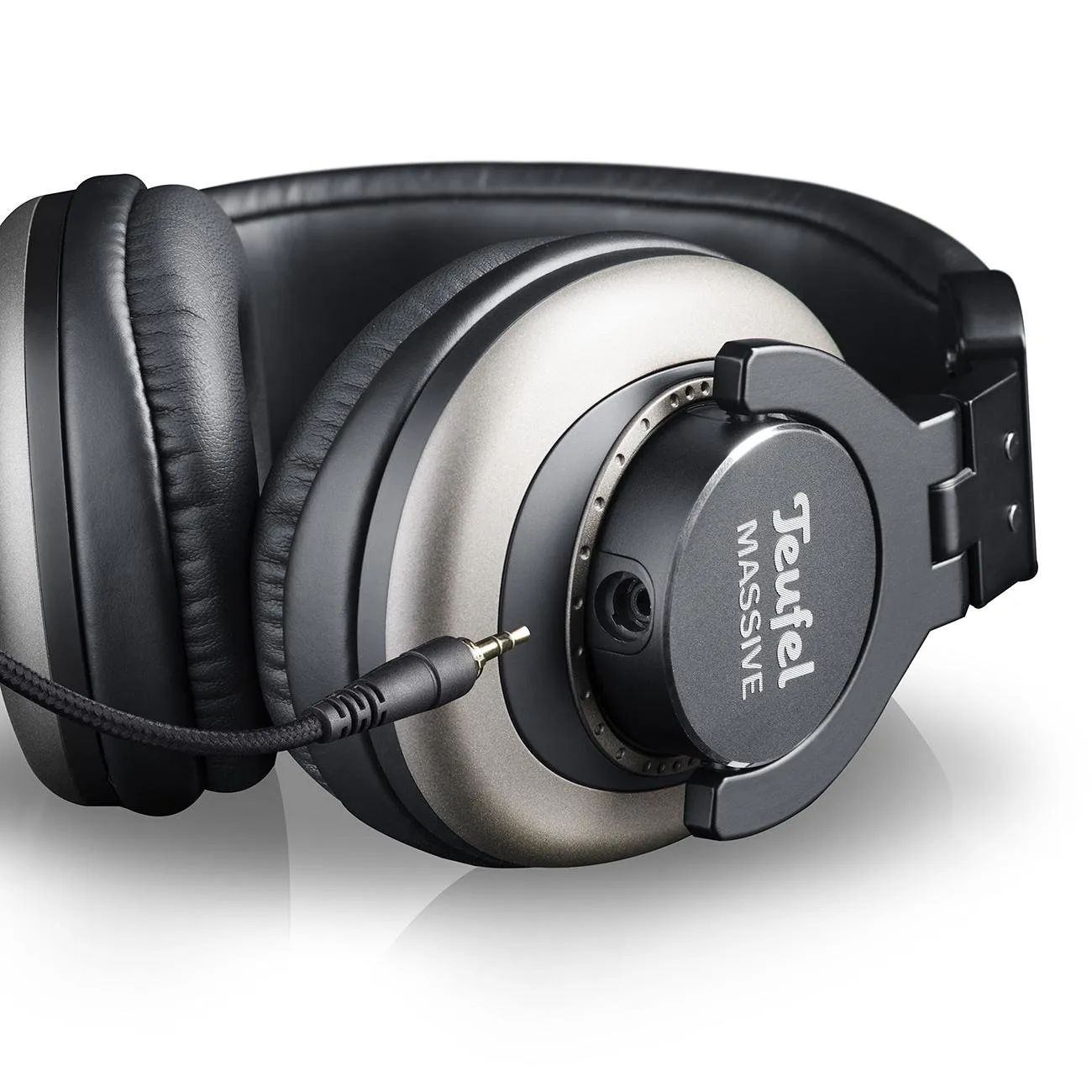 Teufel Massive casque filaire circum-auriculaire noir basses puissantes